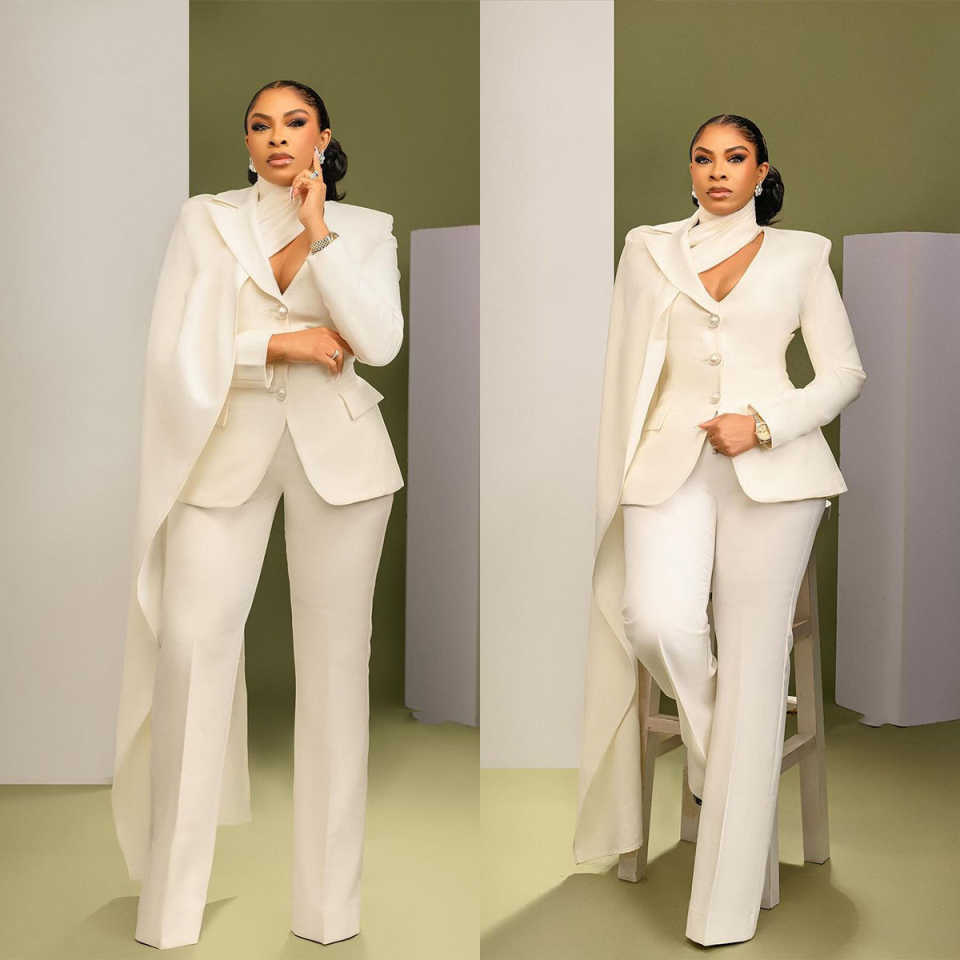 Designer Women Pants Suits Cus - Women'S Red Formal Wear avaliação e preço